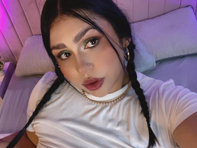 EmmaMyles - Live porn &amp; sex cam - 27479547