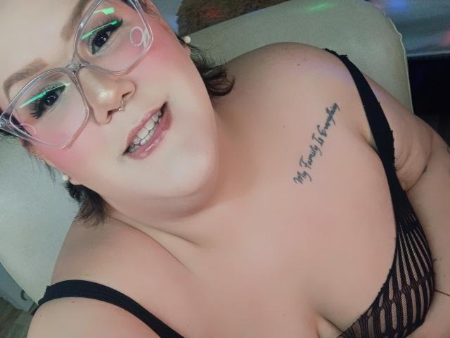 GiannaMorrys - Live sexe cam - 27479820
