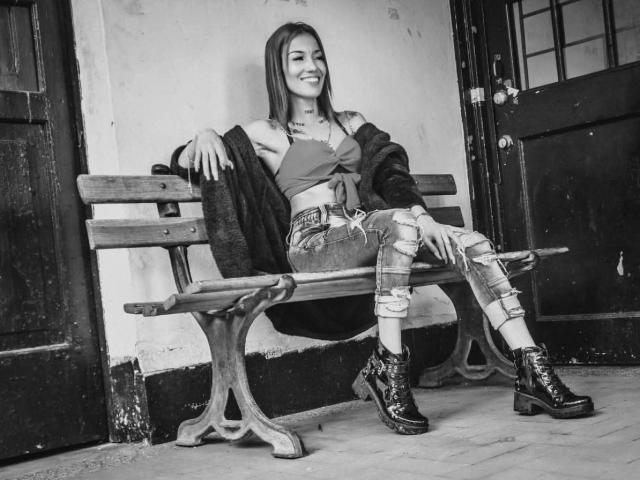 Veroo69 - Live sex cam - 27486848