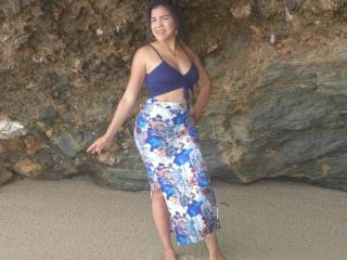 KarlyGreyKiss - Live porn &amp; sex cam - 27487373