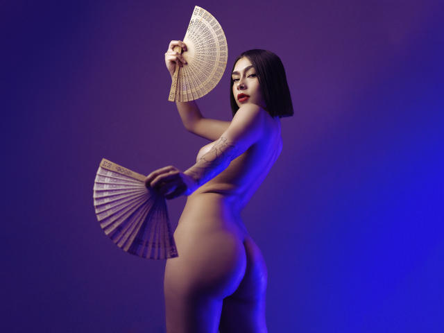 SienaReign - Live sex cam - 27489193