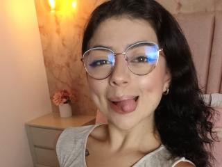 AnntonellaWatson - Live porn &amp; sex cam - 27489984
