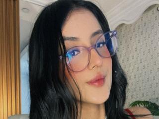VioletMoonX's Model Profile