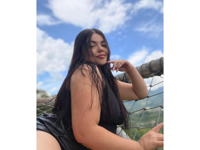 LaraJames - сексуальная веб-камера в реальном времени - 27490929