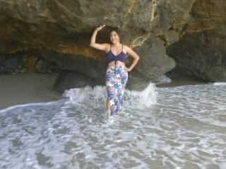 KarlyGreyKiss - Live porn &amp; sex cam - 27492280