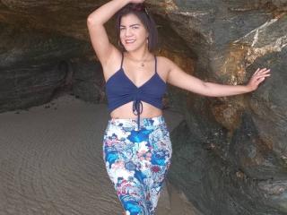 KarlyGreyKiss - Live porn &amp; sex cam - 27492294