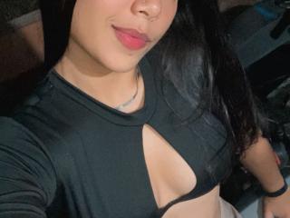 GenesisIsis - сексуальная веб-камера в реальном времени - 27492791