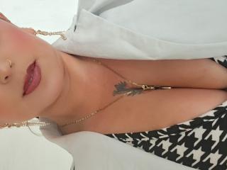 AlessadraJones - Live porn &amp; sex cam - 27493393