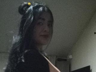 ArianithaXox's Model Profile
