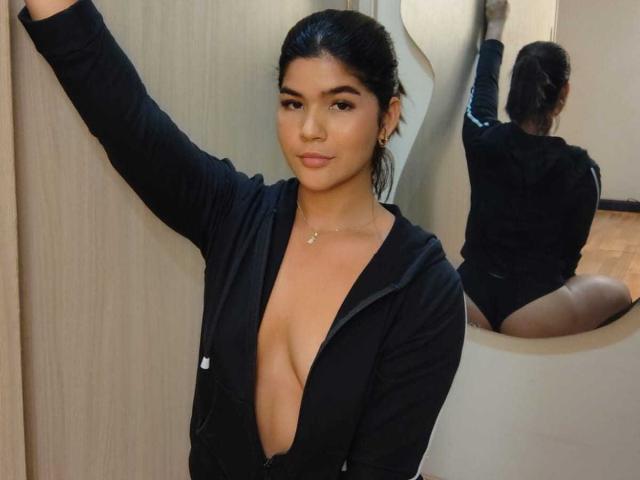 ScarlletZhen - Live sex cam - 27498461