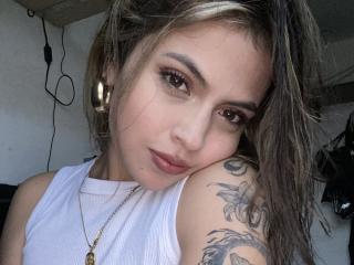 JulietaAckermanx - Live porn &amp; sex cam - 27501562