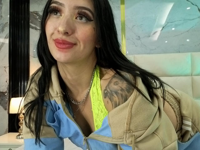 TifanyDiaz - Live porn &amp; sex cam - 27508163