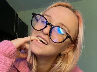 FoxyRox - Live porn &amp; sex cam - 27509913