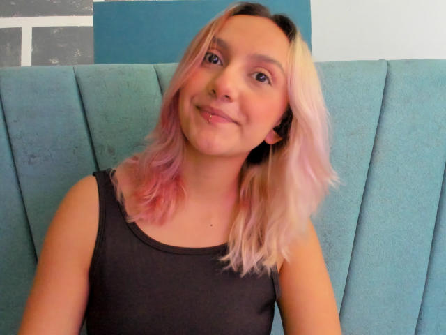 AlterEgoSecond - Live porn &amp; sex cam - 27511229