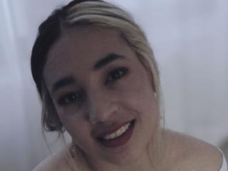 PolinePrincesse - Live sex cam - 27512902