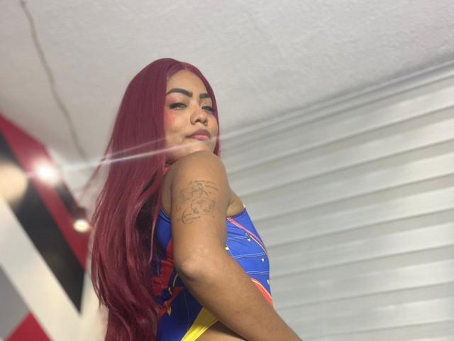 ChloeBrownOne - Live porno og sexkamera - 27517417