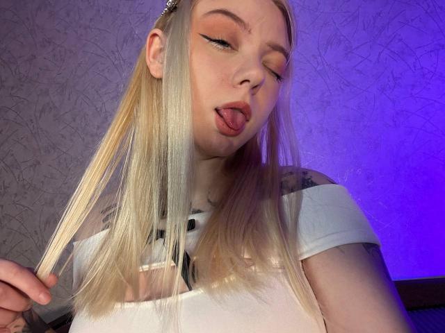 EnchantingEyes - Live porn &amp; sex cam - 27518509