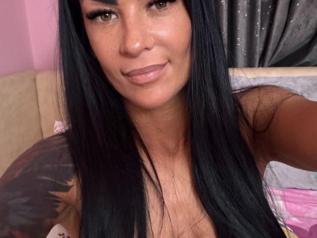 AndraD - Élő pornó és szexkamera - 27521505