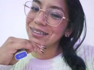 PaulinaColemann - Live sex cam - 27521792