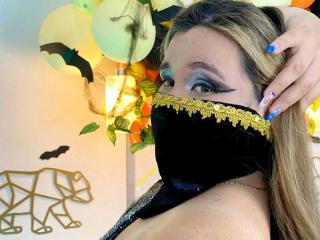 SalmaAzaman - Live porn &amp; sex cam - 27522646