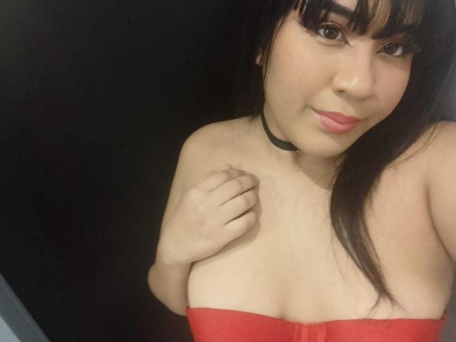 MillenaCollins - Live sex cam - 27526293