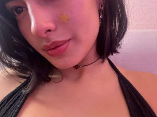 EmmaBeaumont - Live porn &amp; sex cam - 27527784