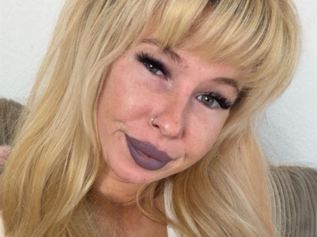 BabsiMonroe-hot - Sexe cam en vivo - 27528449