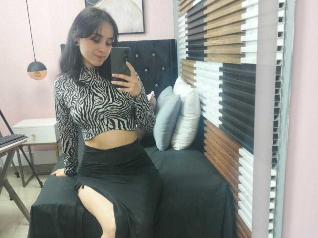 AnnieLamberth - Élő pornó és szexkamera - 27529338