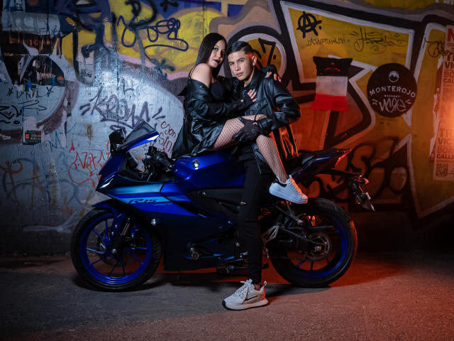 KylieAndJustin - сексуальная веб-камера в реальном времени - 27537360