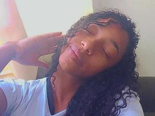 AlonnaGonzales - Live porn &amp; sex cam - 27538697