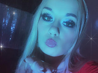 MissGemmaXo - Live porn &amp; sex cam - 27539061