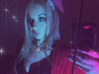 MissGemmaXo - Live porn &amp; sex cam - 27539068