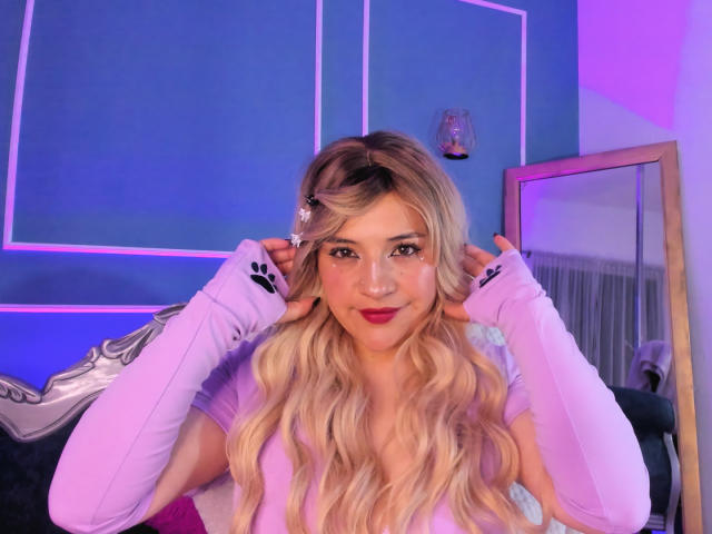 TaraTaylor - Live sex cam - 27539362