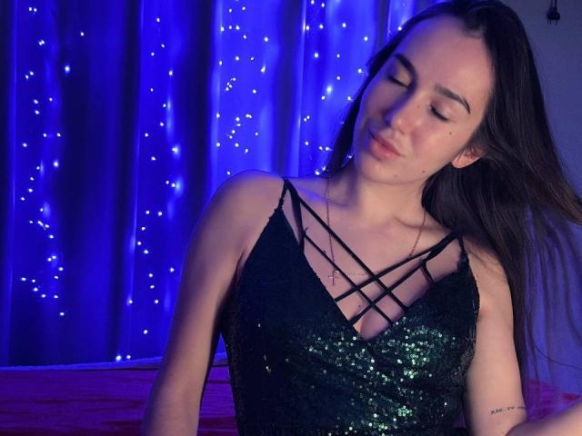 AraiaSheri - Live sex cam - 27542218