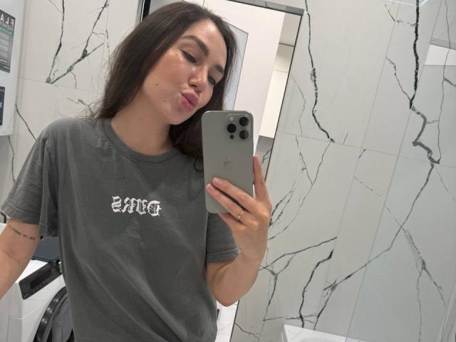 AraiaSheri - Sexe cam en vivo - 27542379