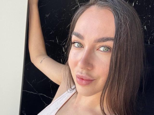 AraiaSheri - Live porn &amp; sex cam - 27542407