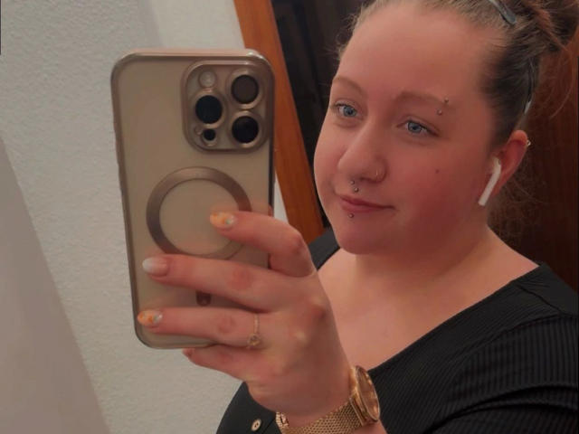 Sweety98-hot - Live sexe cam - 27543121