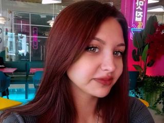 HalleTreats - Live porn &amp; sex cam - 27544675