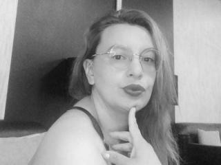 RoxieJackson - Live porn &amp; sex cam - 27544724