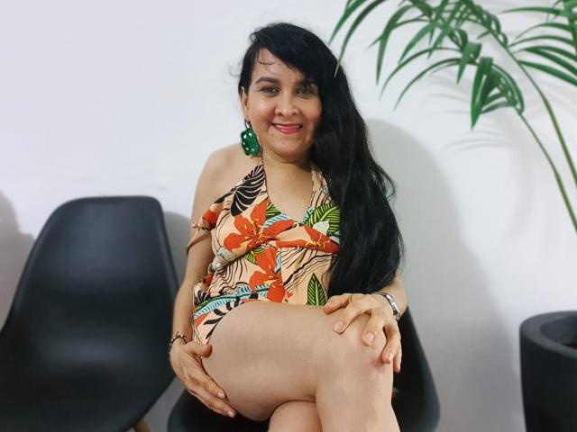 MiiaLane - Live sexe cam - 27546565