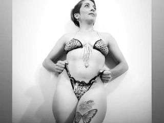 ChanelJolie - Live sex cam - 27551143