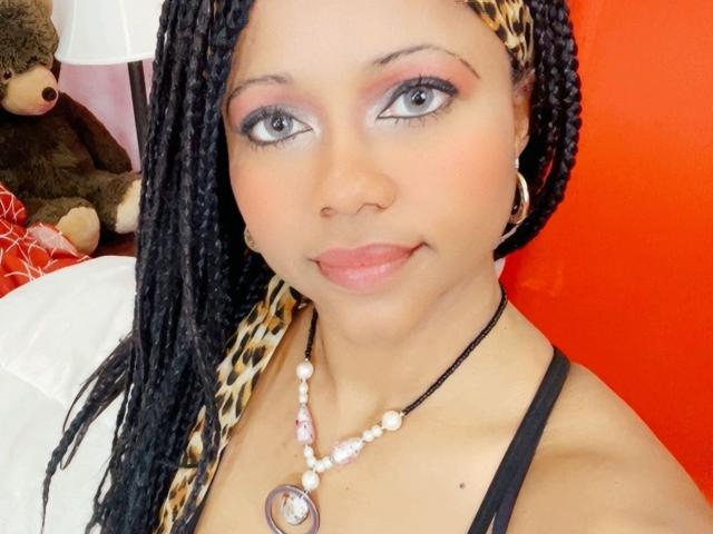 Cincia69 - Sexe cam en vivo - 27553327