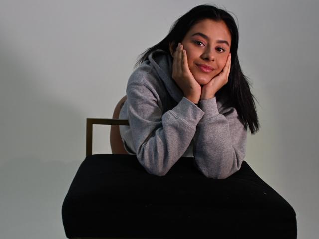 EmilyThompsonx - сексуальная веб-камера в реальном времени - 27553572