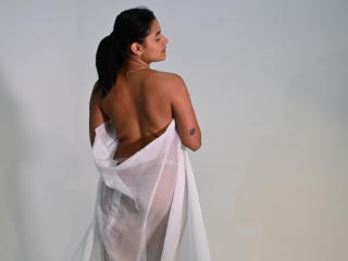 EmilyThompsonx - Live Sex Cam - 27553754