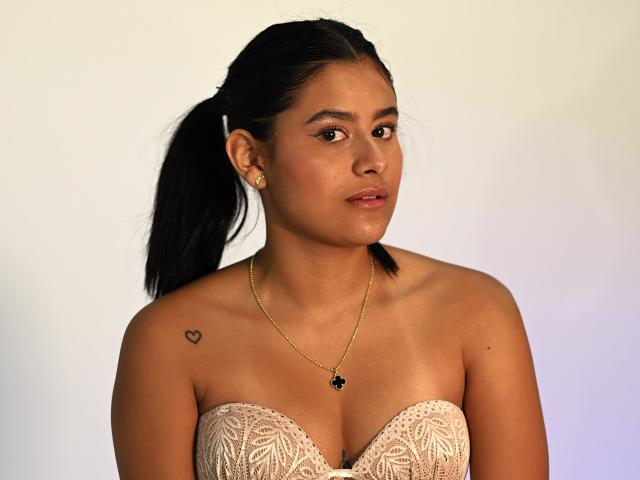 EmilyThompsonx - сексуальная веб-камера в реальном времени - 27553971