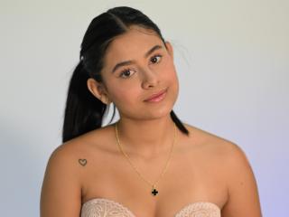 EmilyThompsonx - Live Sex Cam - 27553978