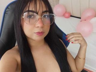 AliceSmity - Live porn &amp; sex cam - 27554076