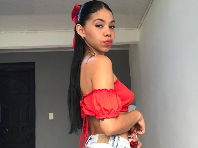 EmaGarces - Porno na żywo i seks kamera - 27555483