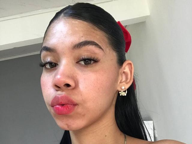 EmaGarces - Camera khiêu dâm &amp; quyến rũ trực tiếp - 27555497