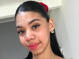 EmaGarces - Live porn &amp; sex cam - 27555518